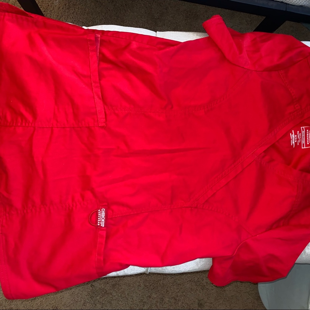 Red Cheroke scrub set